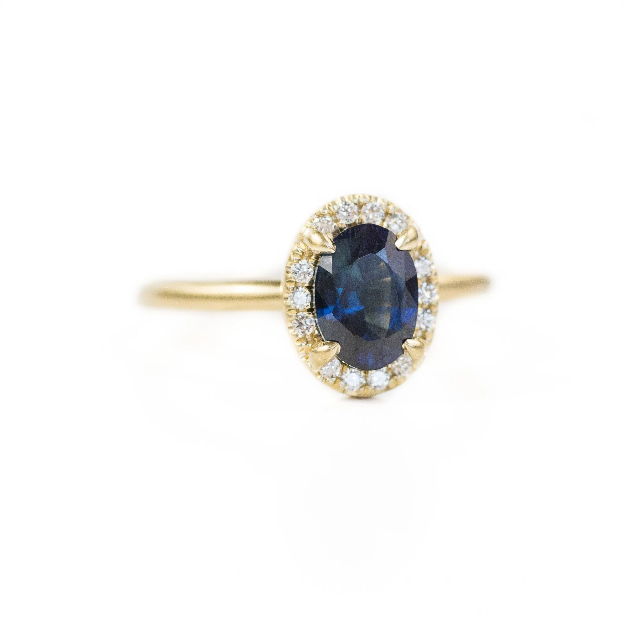 1.44ct Blue Oval Unheated Sapphire Diamond in Halo 18k Yellow Gold Setting