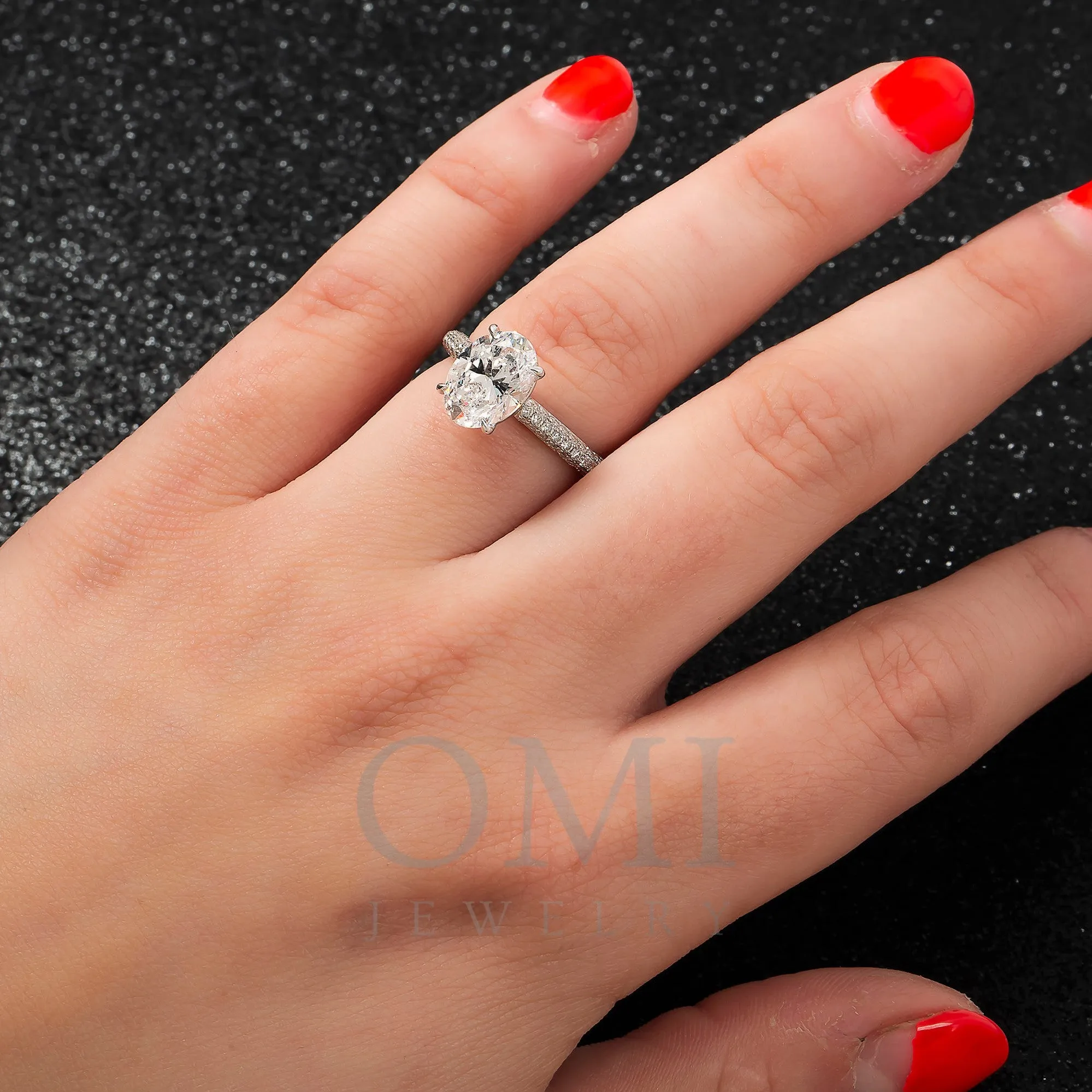 18K GOLD OVAL LAB DIAMOND RING 2.79 CTW