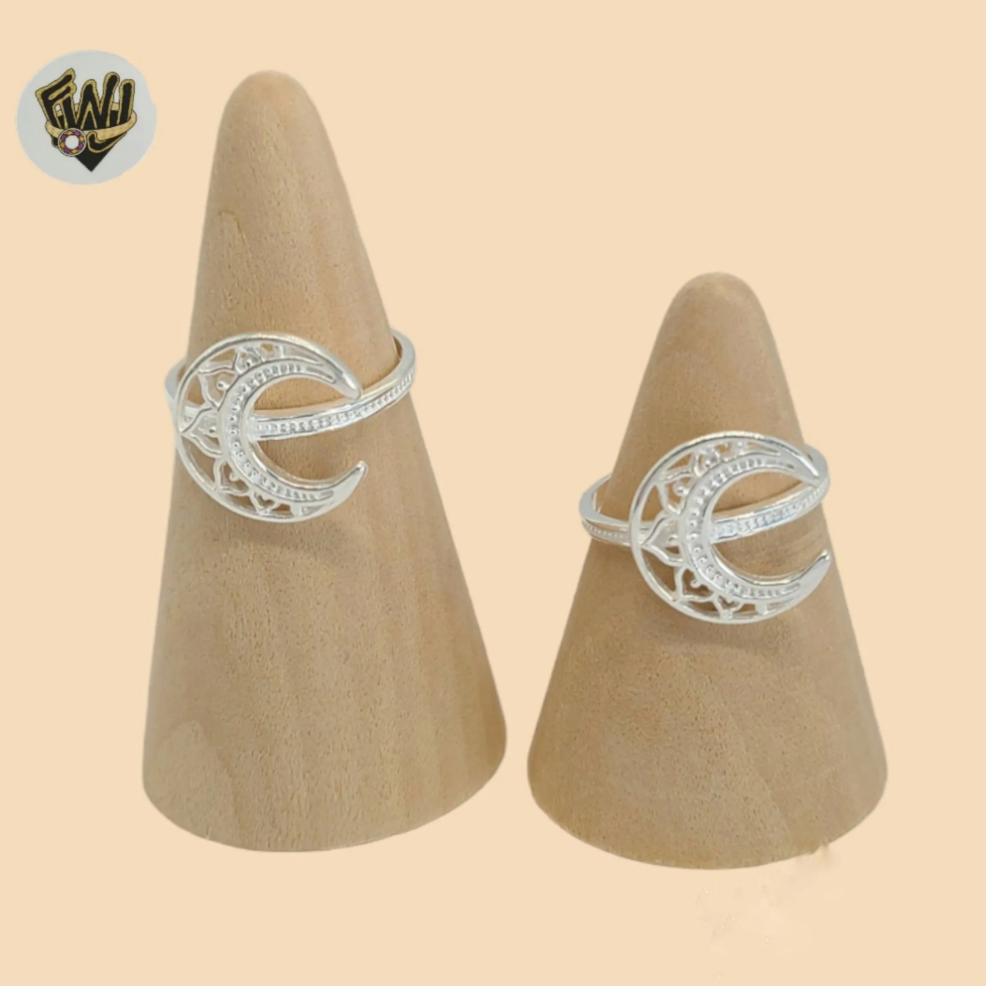 (2-5022-1) 925 Sterling Silver -  Moon Carved Ring.