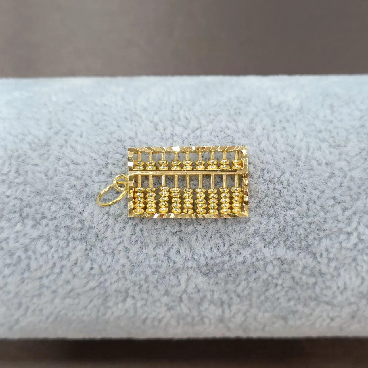 22k / 916 Gold Rectangle abacus pendant