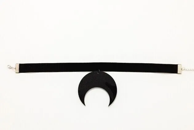 Black Moon Choker SD00088