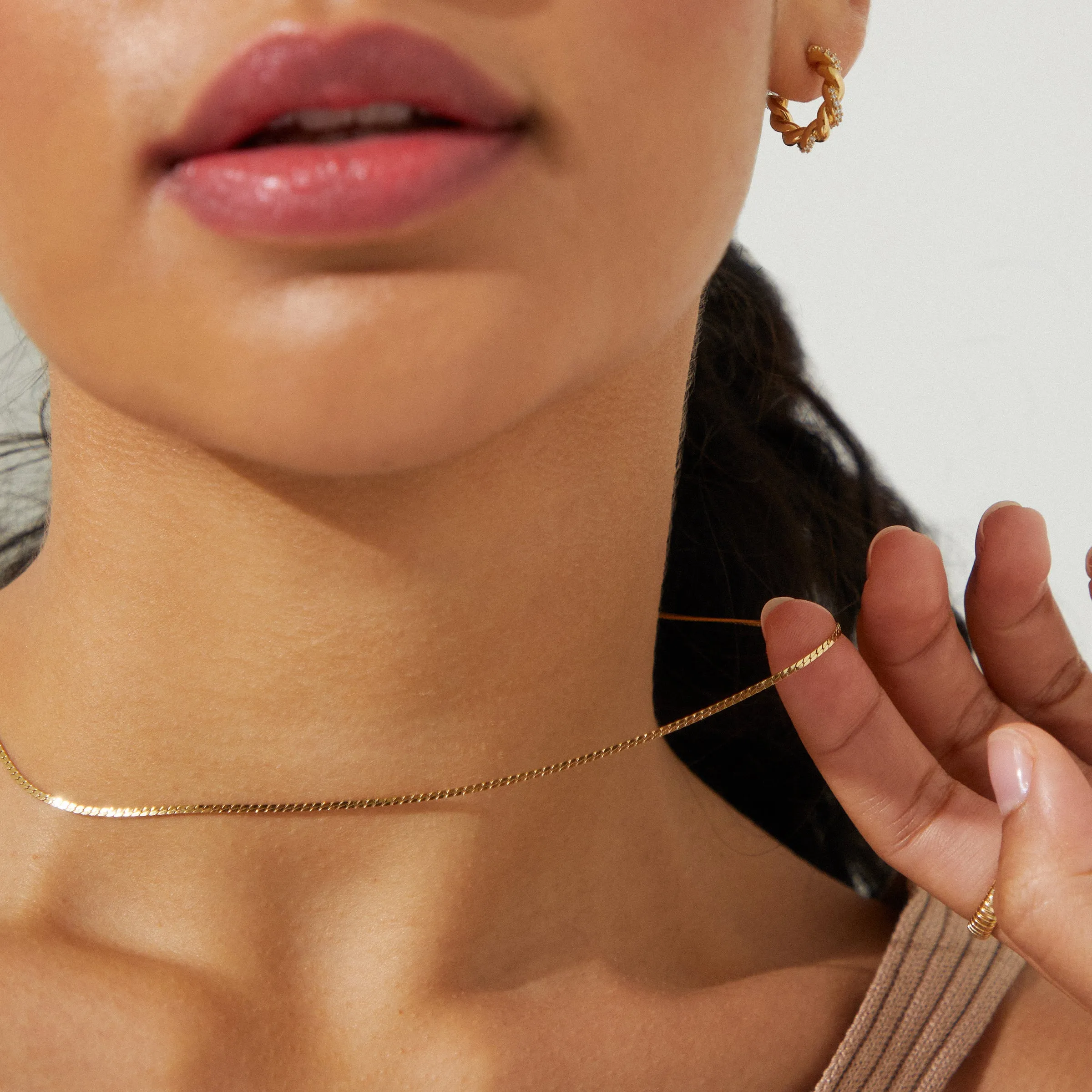 BRUNCH CHAIN CHOKER NECKLACE