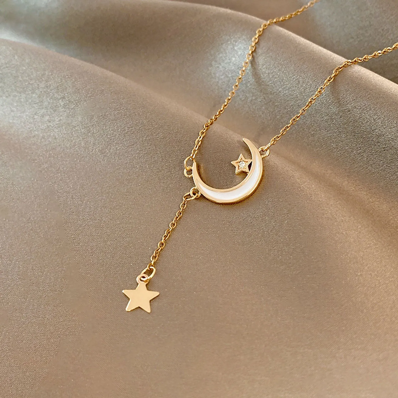 Classic Style Stainless Steel Limited Pearl Minimalist Pendant Necklace