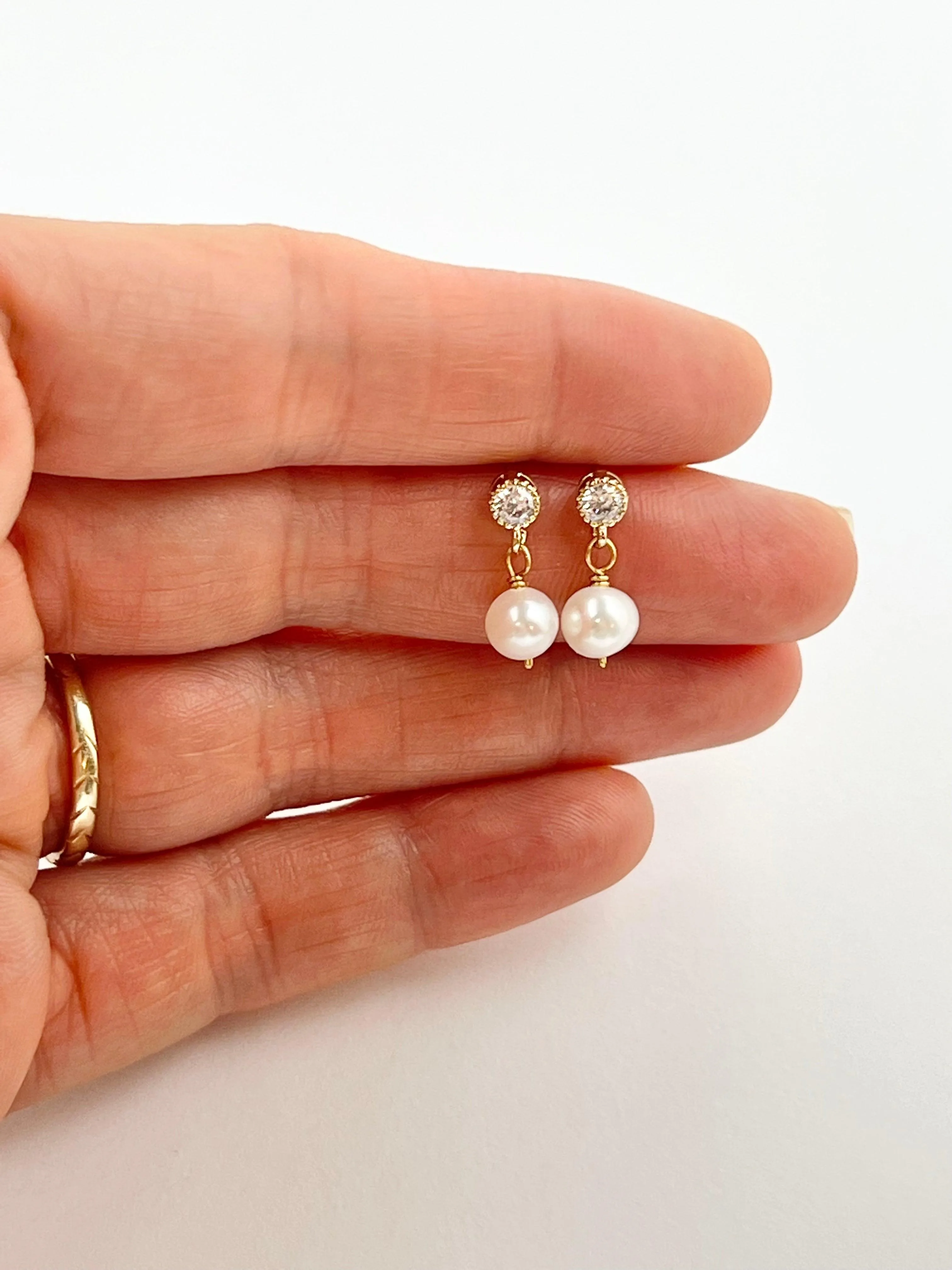 Cubic Zirconia Pearl Stud Earrings