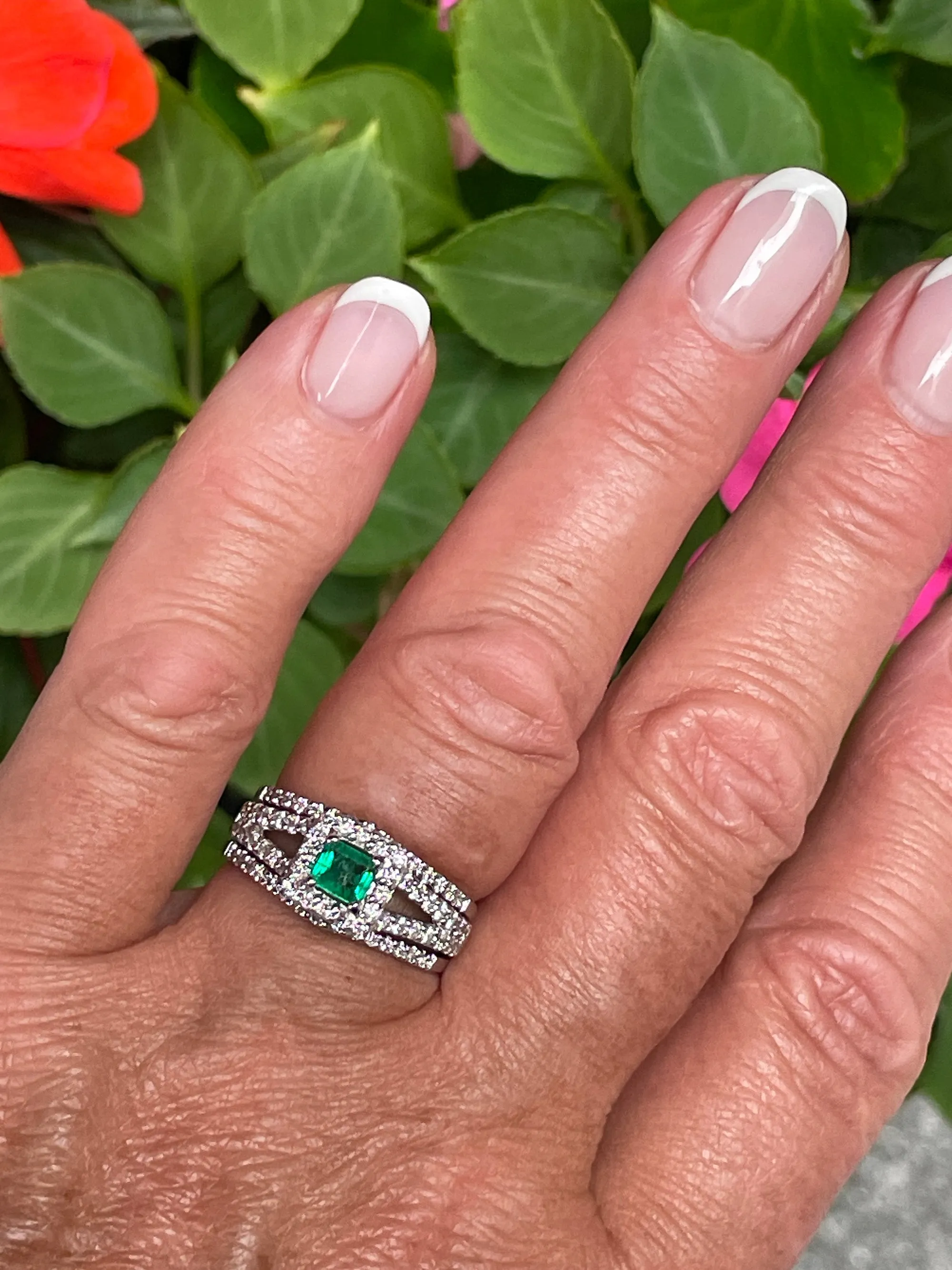 Estate 1.70ct Natural Green Emerald and Diamond Engagement Anniversary Triple Band Gold Ring by Heizberg