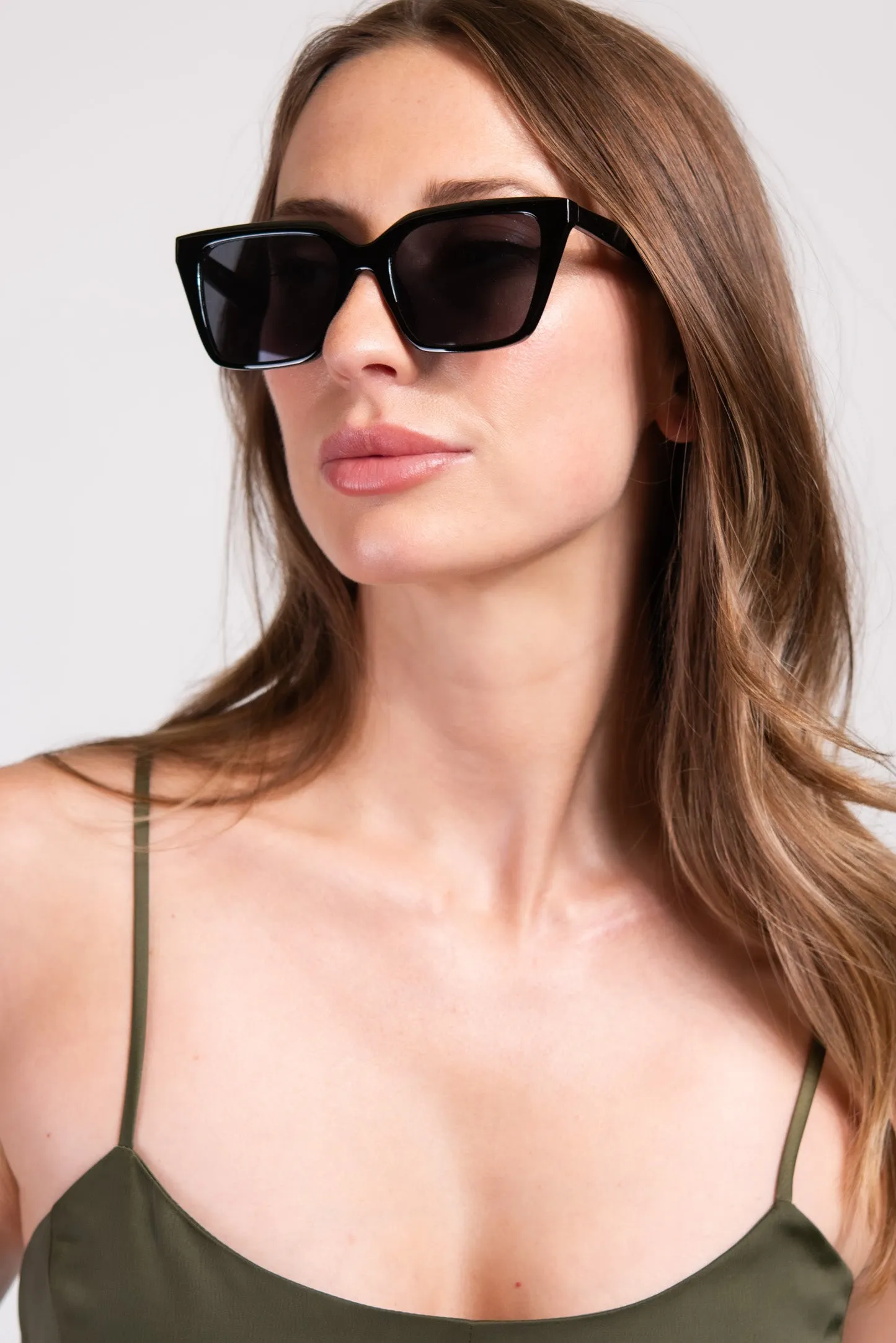 Iris Cateye Sunglasses - Black