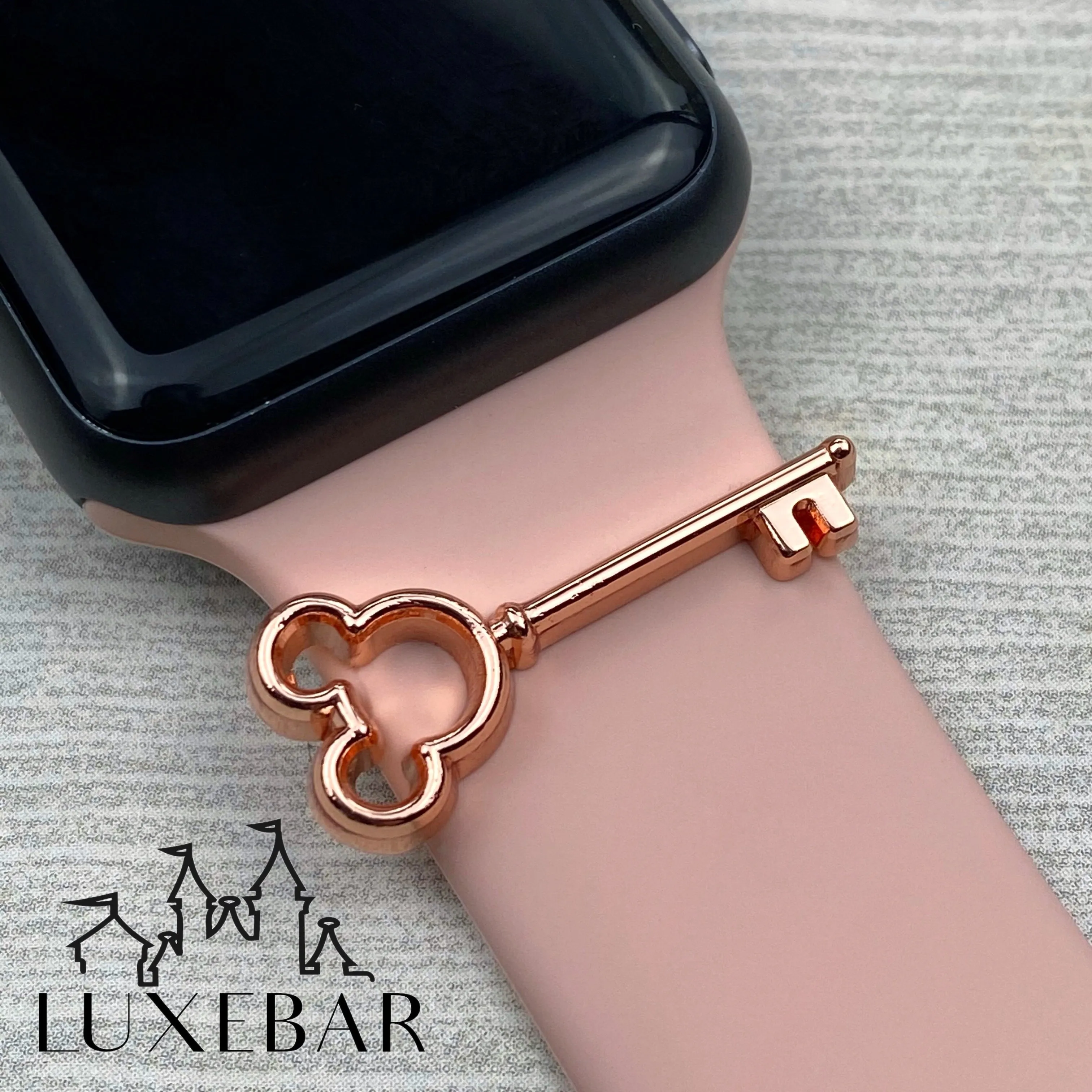 LuxeBar ~ Key to the Kingdom