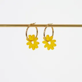 Marguerite Daisy Hoop Earrings in Frosted Amber